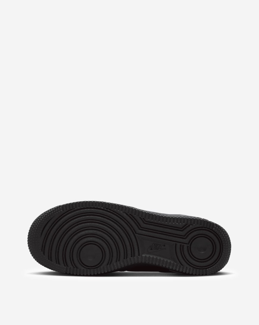 Shop Nike Big Kids' Air Force 1 LV8 HV4762-003 black | SNIPES USA