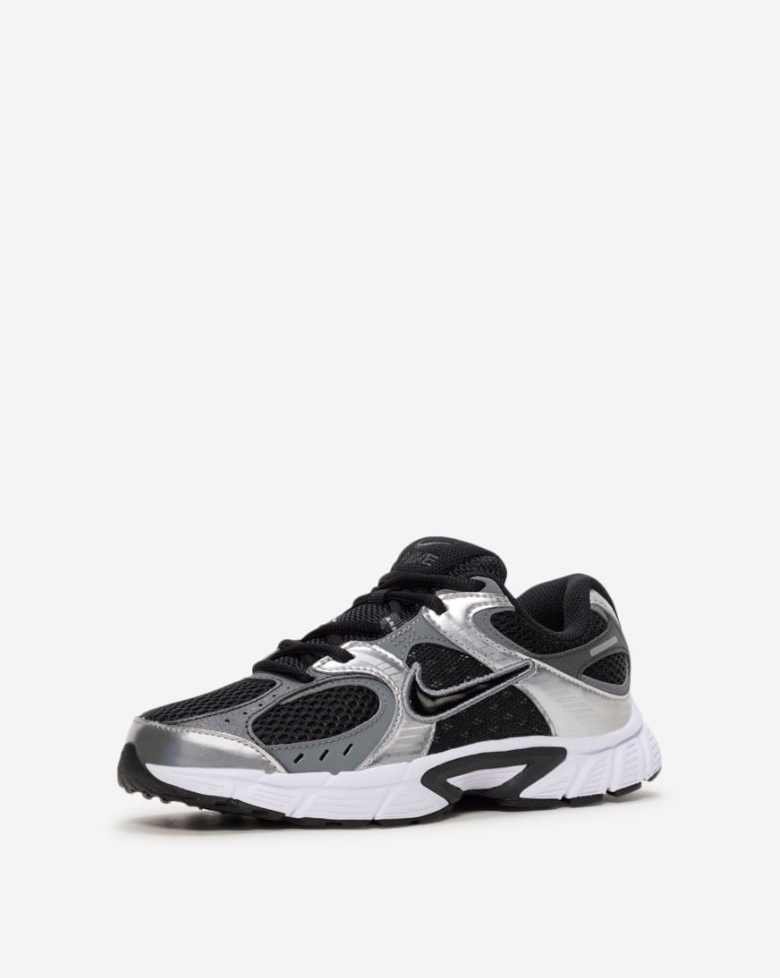 Shop Nike Big Kids' V5 RNR HQ6411-001 black | SNIPES USA