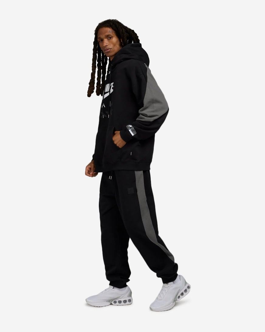 Shop Nike Air Fleece Joggers HJ0291-010 black | SNIPES USA