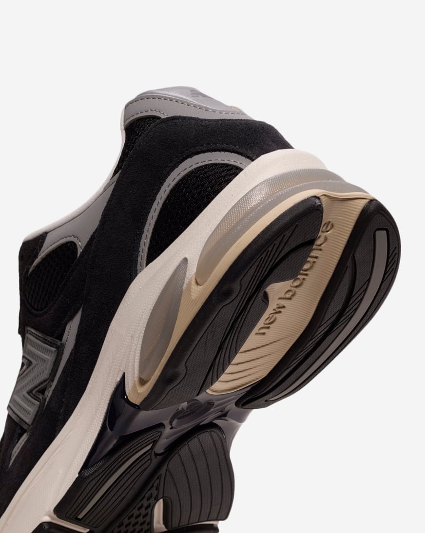 Shop New Balance ABZORB 2010 U2010892 black | SNIPES USA