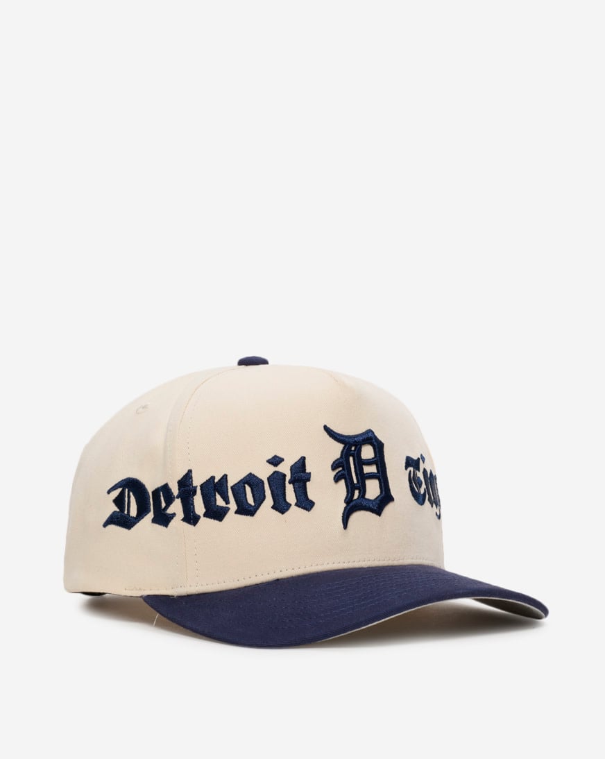 Shop Mitchell Ness Detroit Tigers Pro Pinch Old English Fit