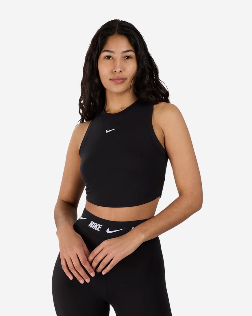 nike bandera crop tank