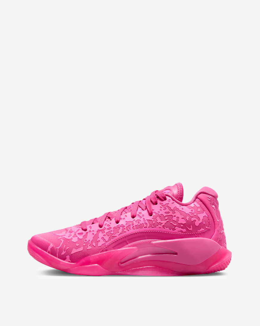 snipes jordan pink