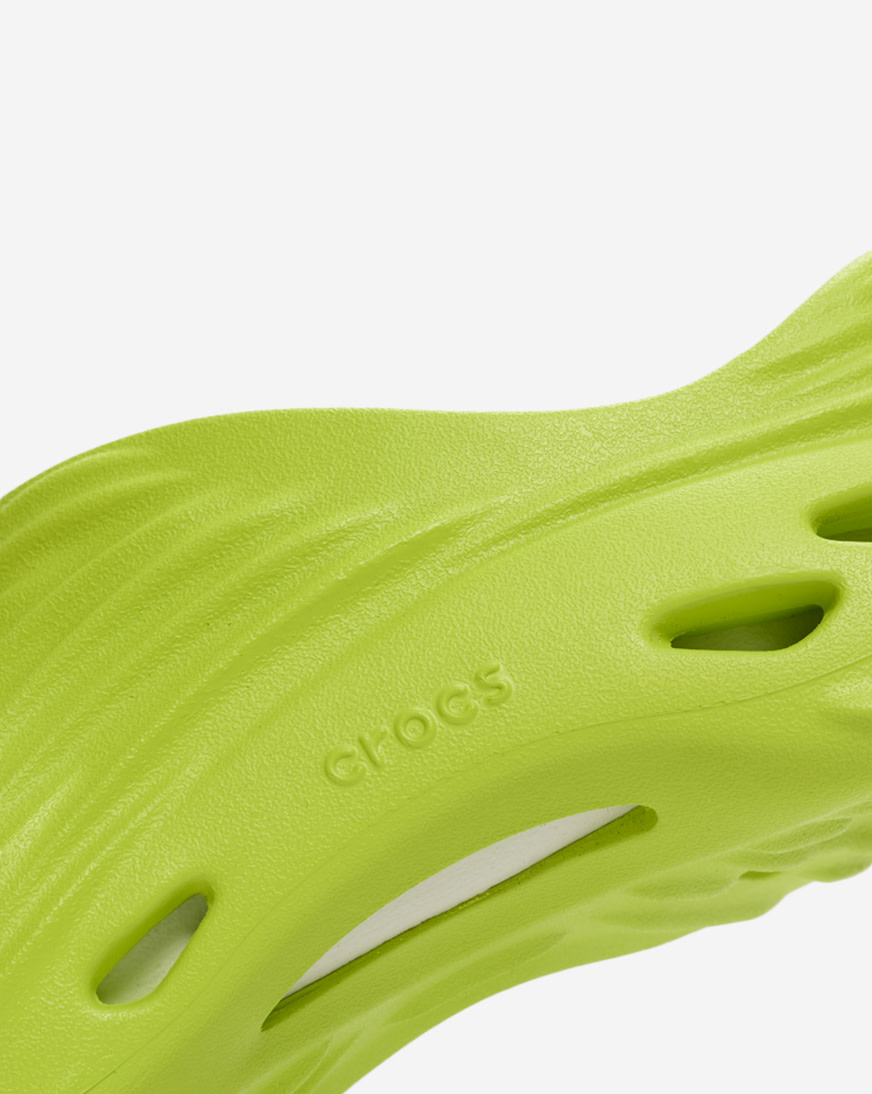 Shop Crocs Echo Wave 210521-3TX green | SNIPES USA