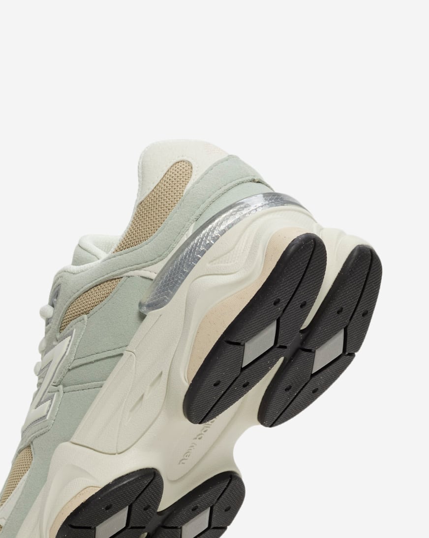 Shop New Balance Grade School 9060 G90604BR green | SNIPES USA