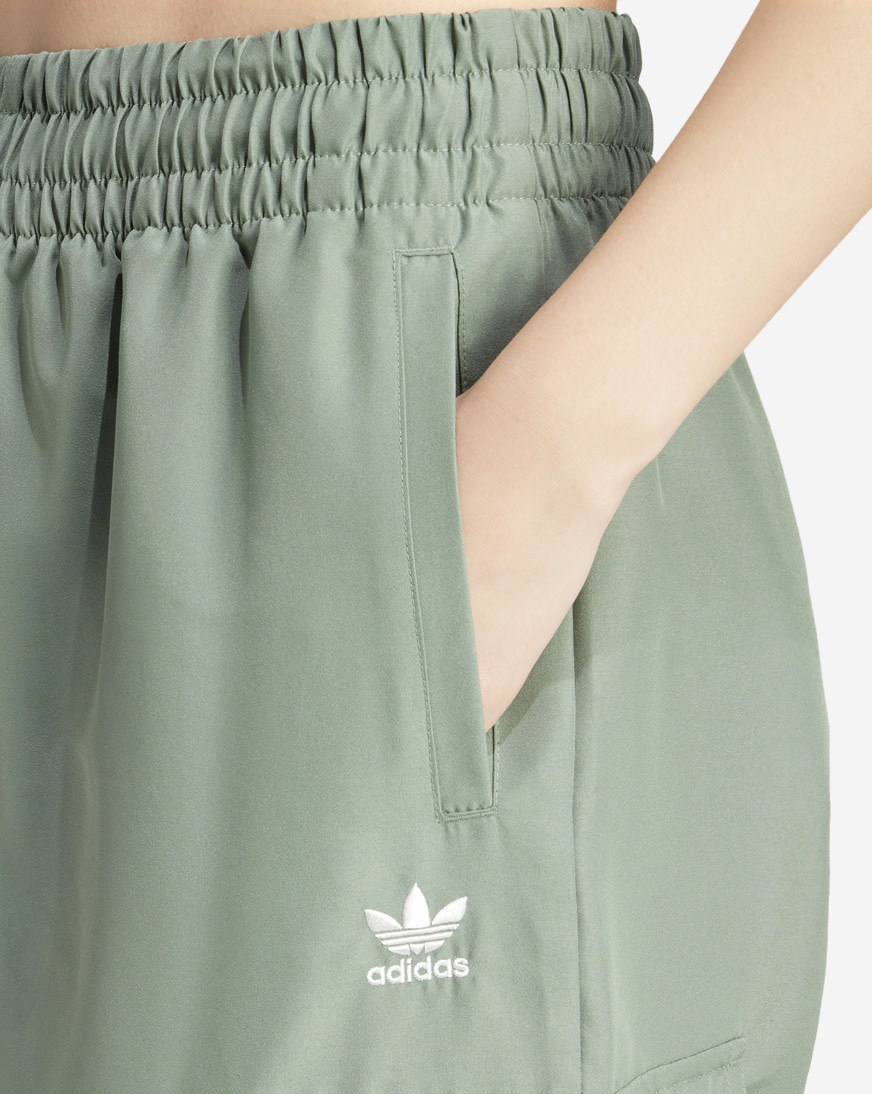 ★★Adairs★★ 3S Cargo Pants Green IZ0716 Shop adidas 3-Stripes Cargo Pants IZ0716 green | SNIPES USA