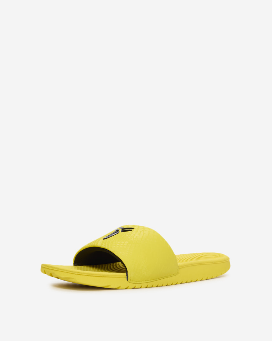 nike_if2871-700_02.jpg