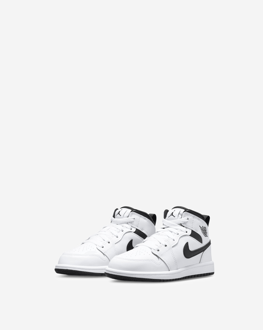 jordan_dq8424-132_02.jpg
