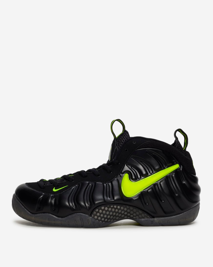 Shop Nike Air Foamposite Pro HF0794-002 black | SNIPES USA