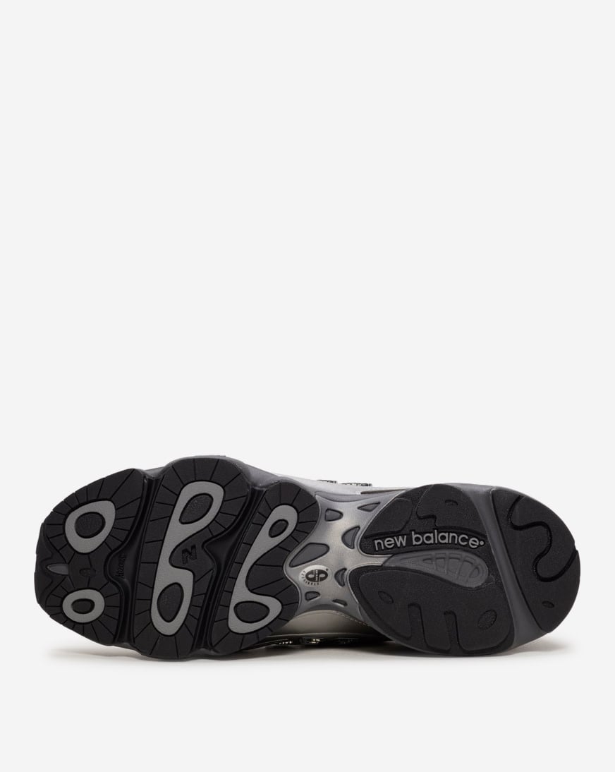 Shop New Balance 1000 M1000EGR silver | SNIPES USA