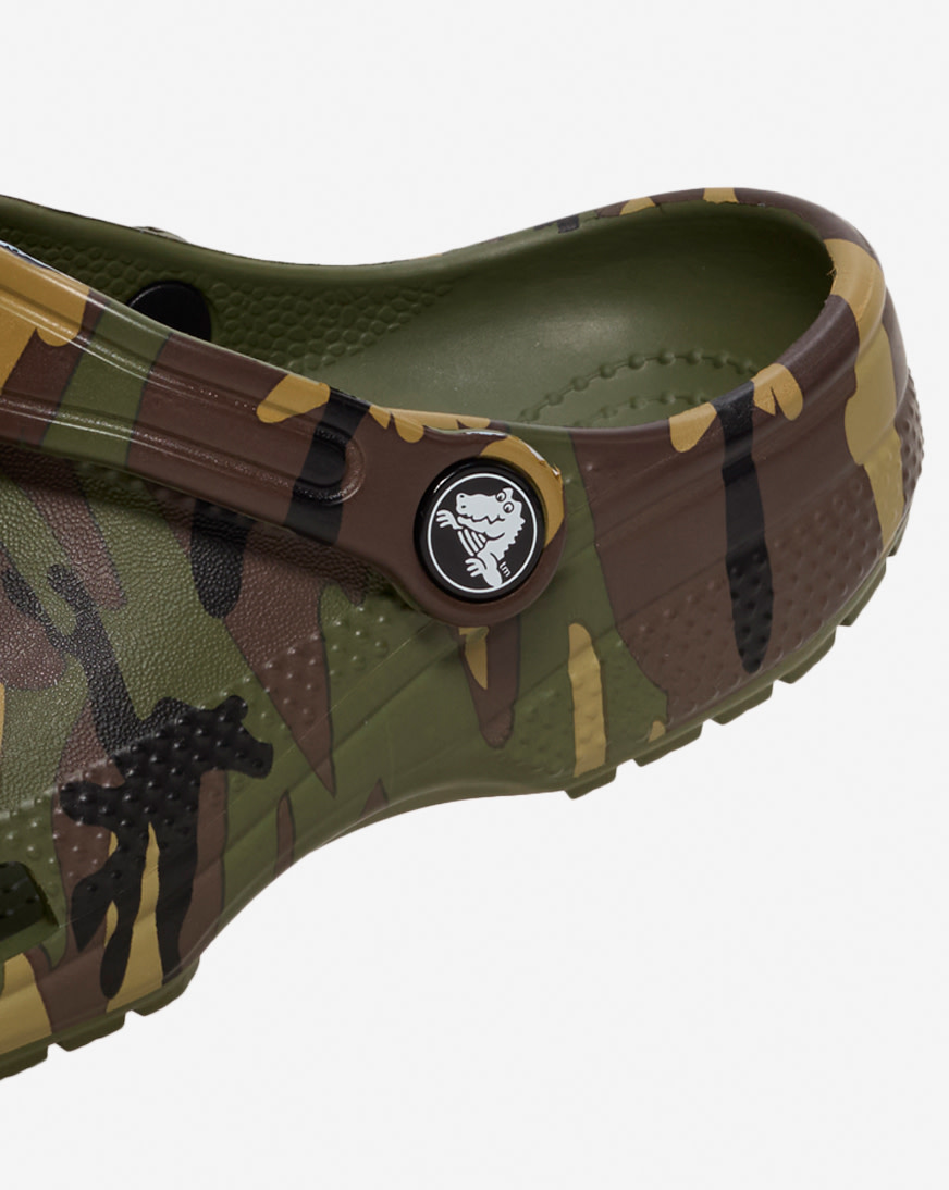 Shop Crocs Toddler Camouflage Classic Clog 211880-3TC camo  display picture 3