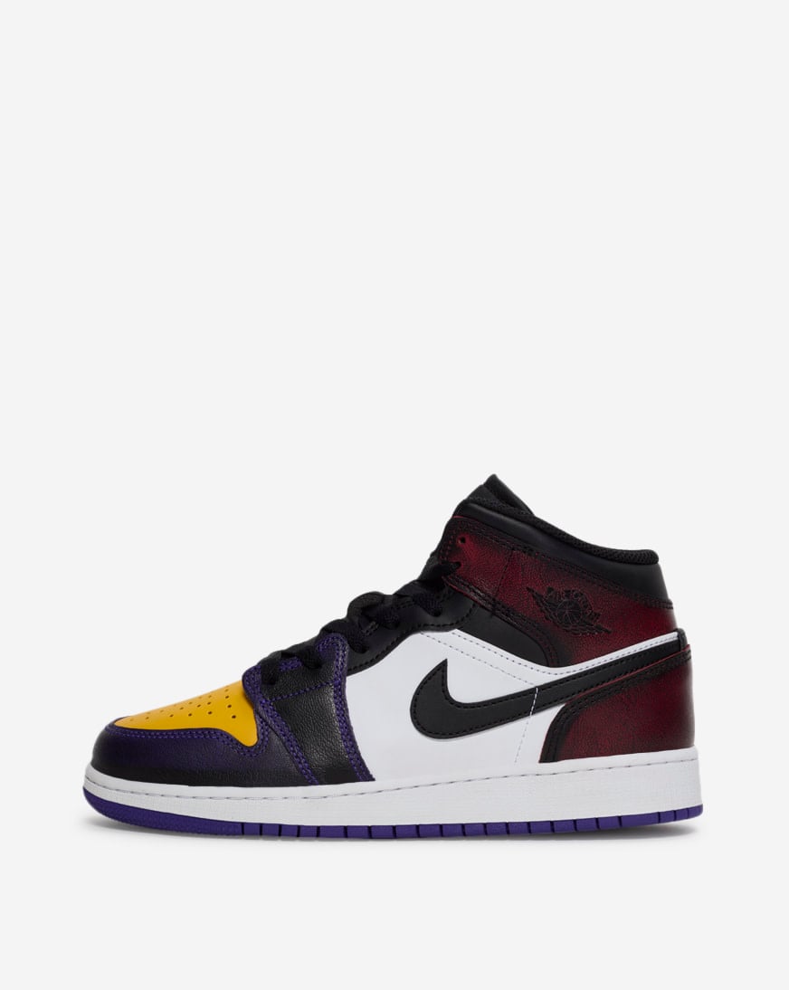 Shop Jordan Big Kids' Air Jordan 1 Mid SE BG IQ9700-611 red