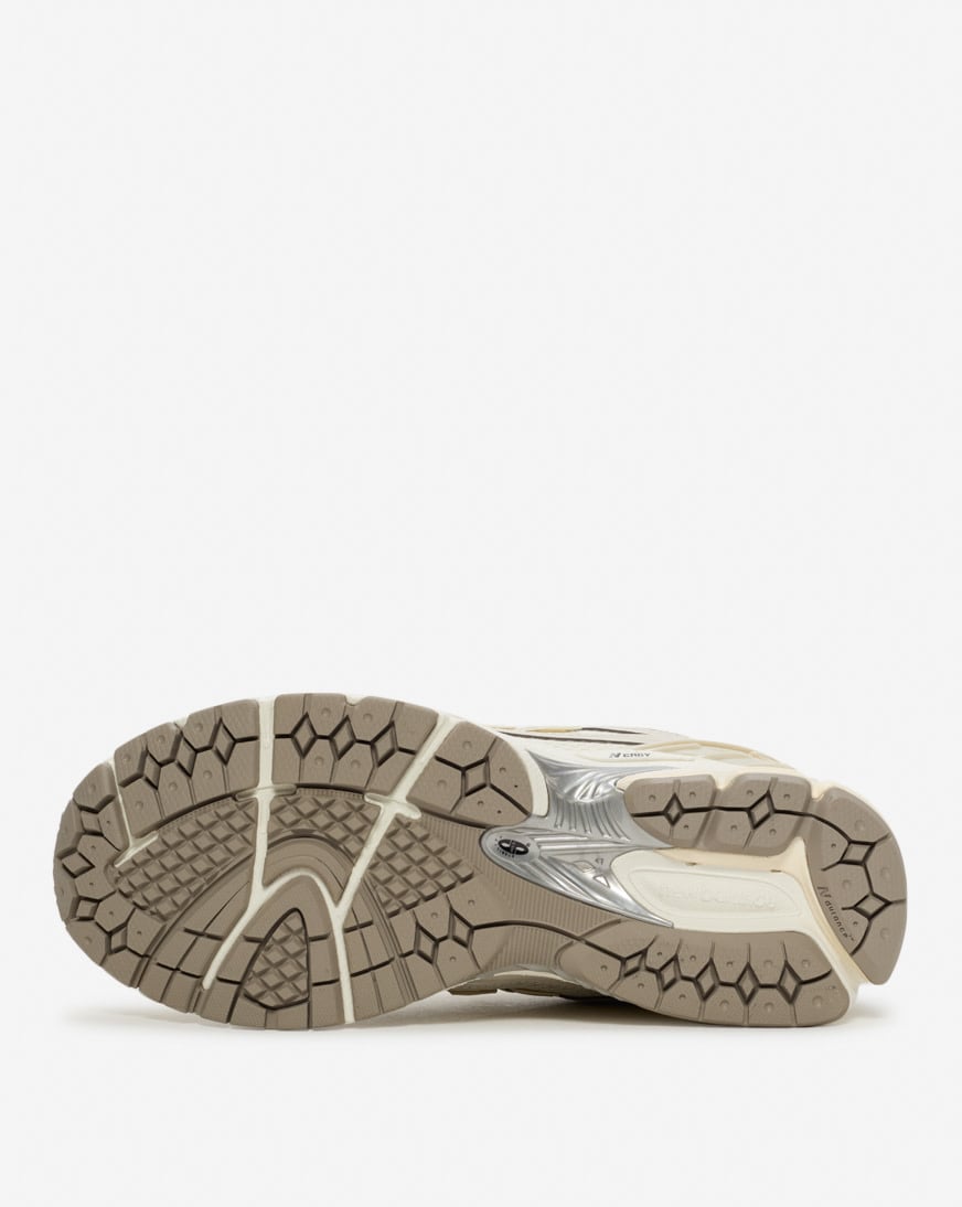 Shop New Balance 1906R U1906RSAX cream | SNIPES USA