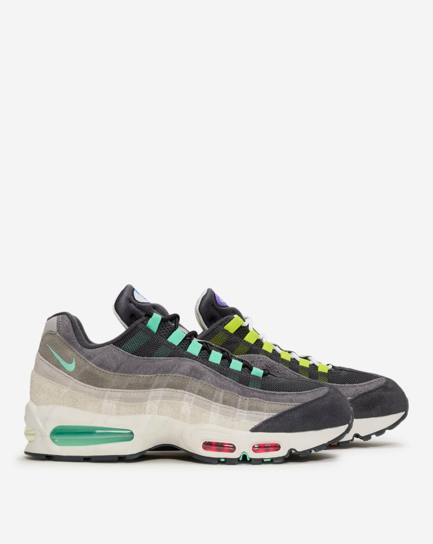 Shop Nike Air Max 95 Big Bubble PRM IU2636-300 green | SNIPES USA