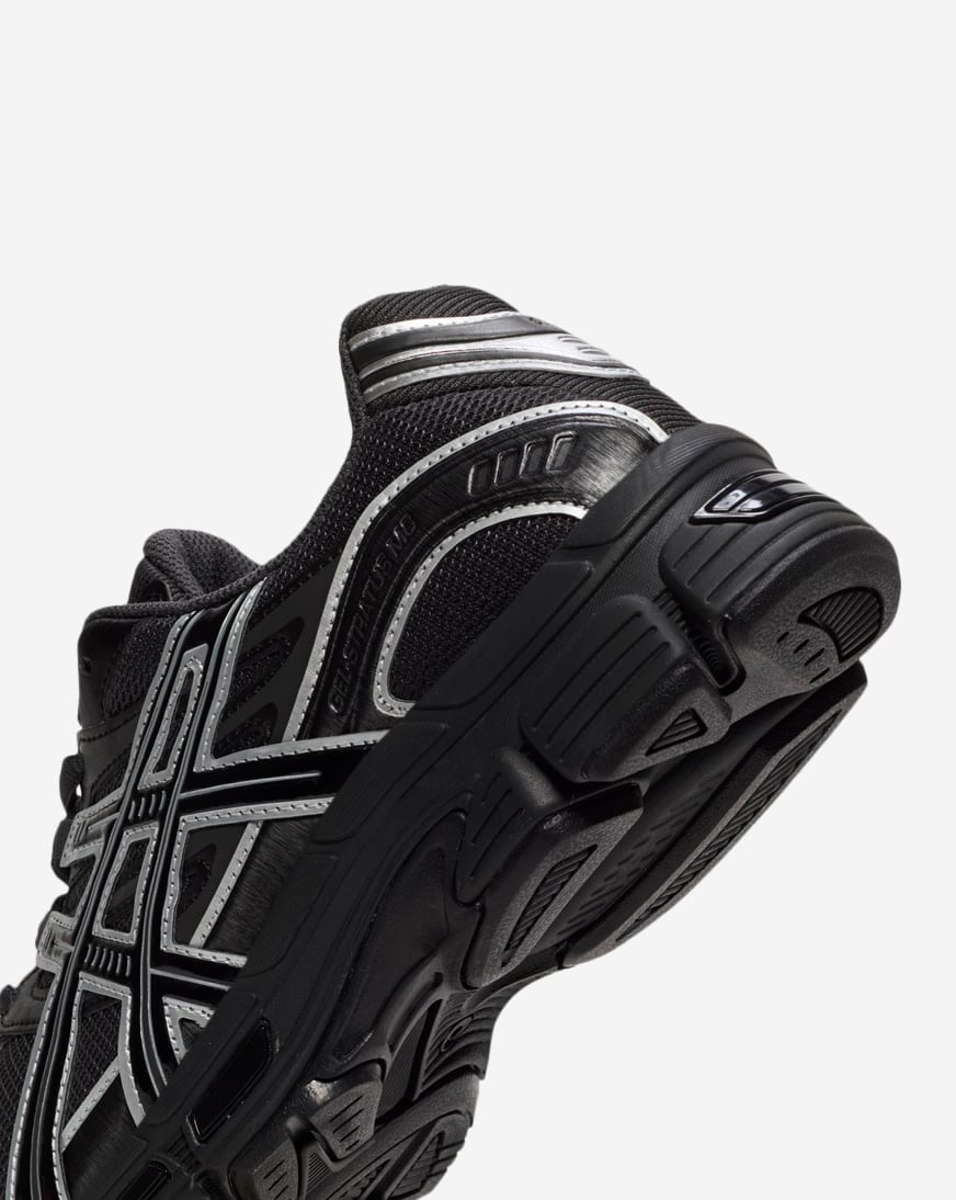 asics_1203b049-020_08.jpg