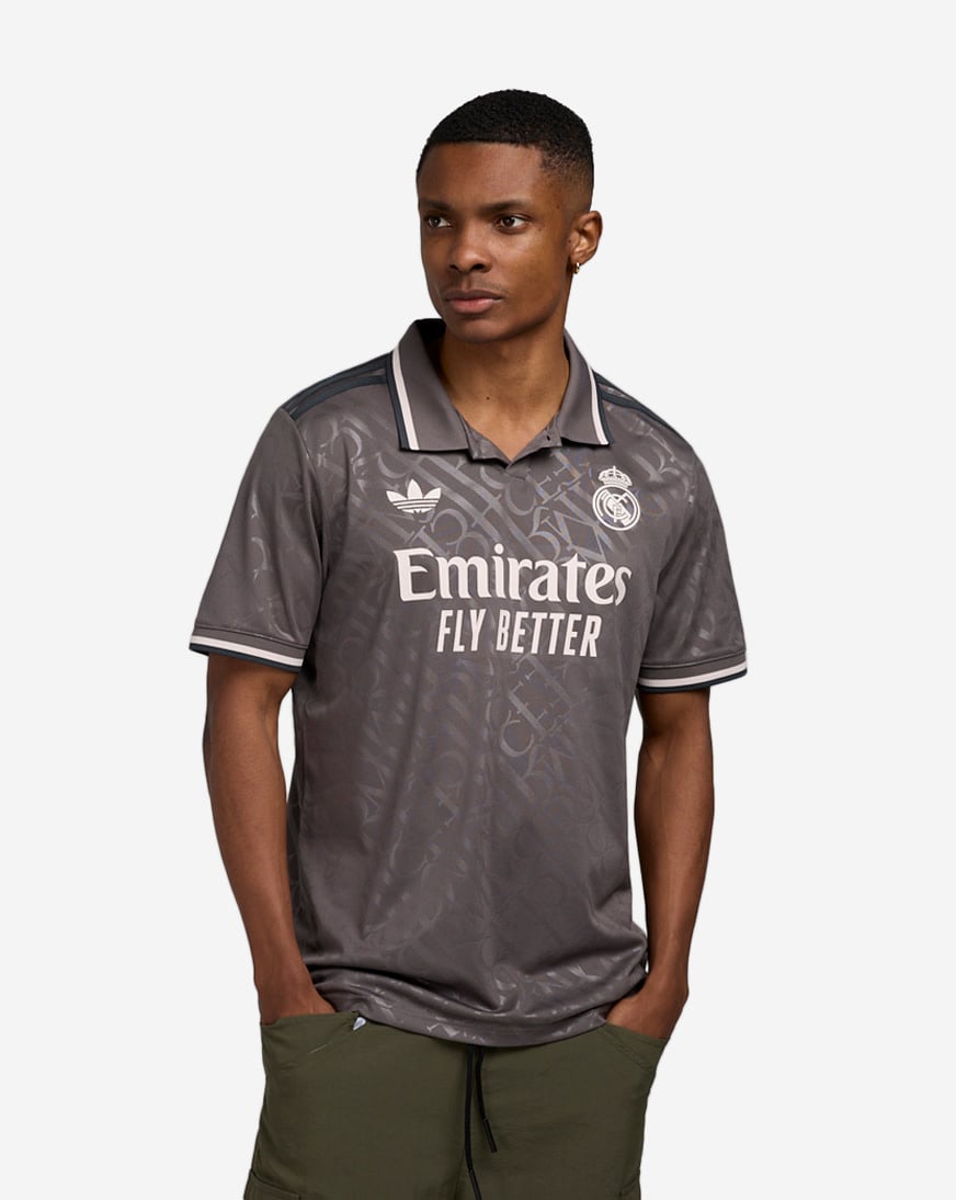 Shop adidas Real Madrid Third Jersey IY1763 grey | SNIPES USA Shop adidas Real Madrid Third Jersey IY1763 grey | SNIPES USA