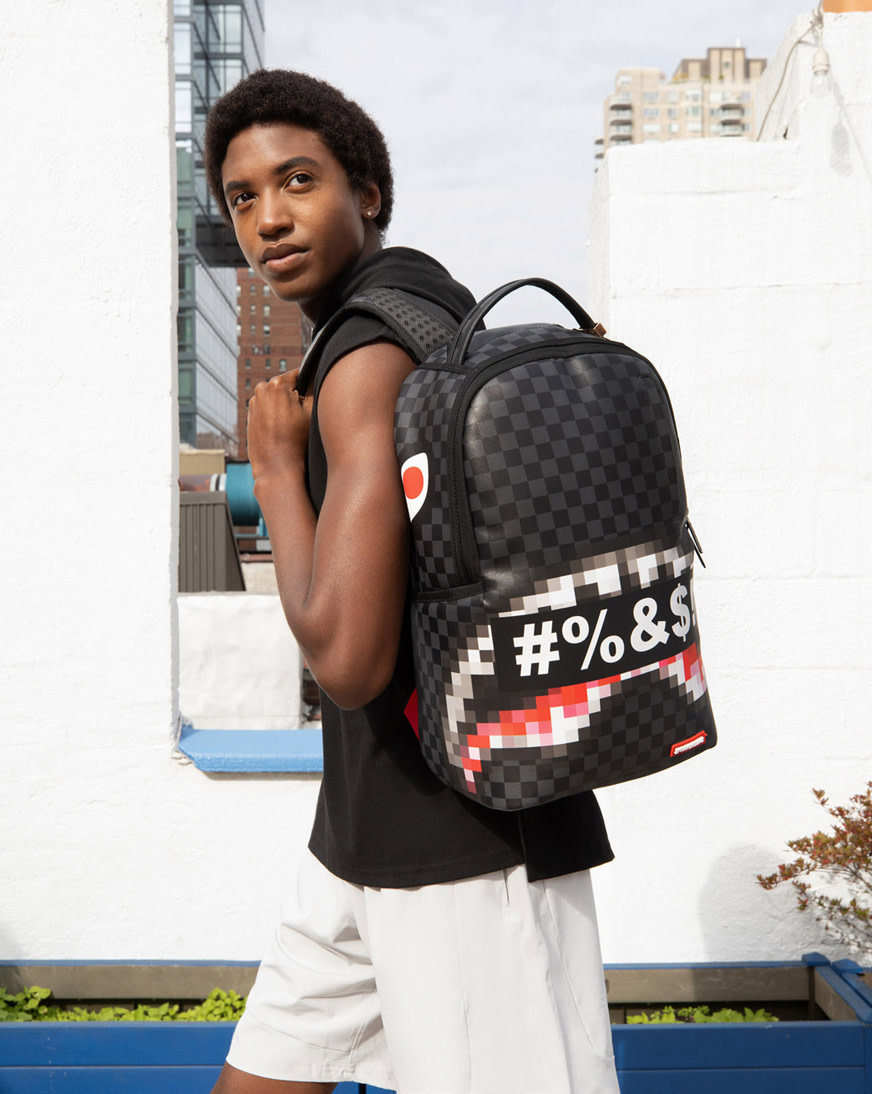 追尾送料/関税込 SPRAYGROUND ARMY LIPS BACKPACK Sprayground Army Lips Backpack – Beyond Hype Premier Streetwear