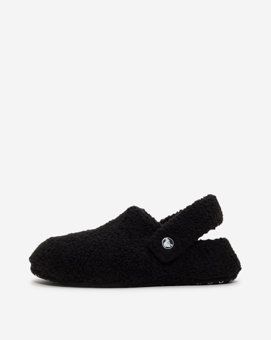 Shop Crocs Grade School Cozy Slipper 210856-001J black | SNIPES USA