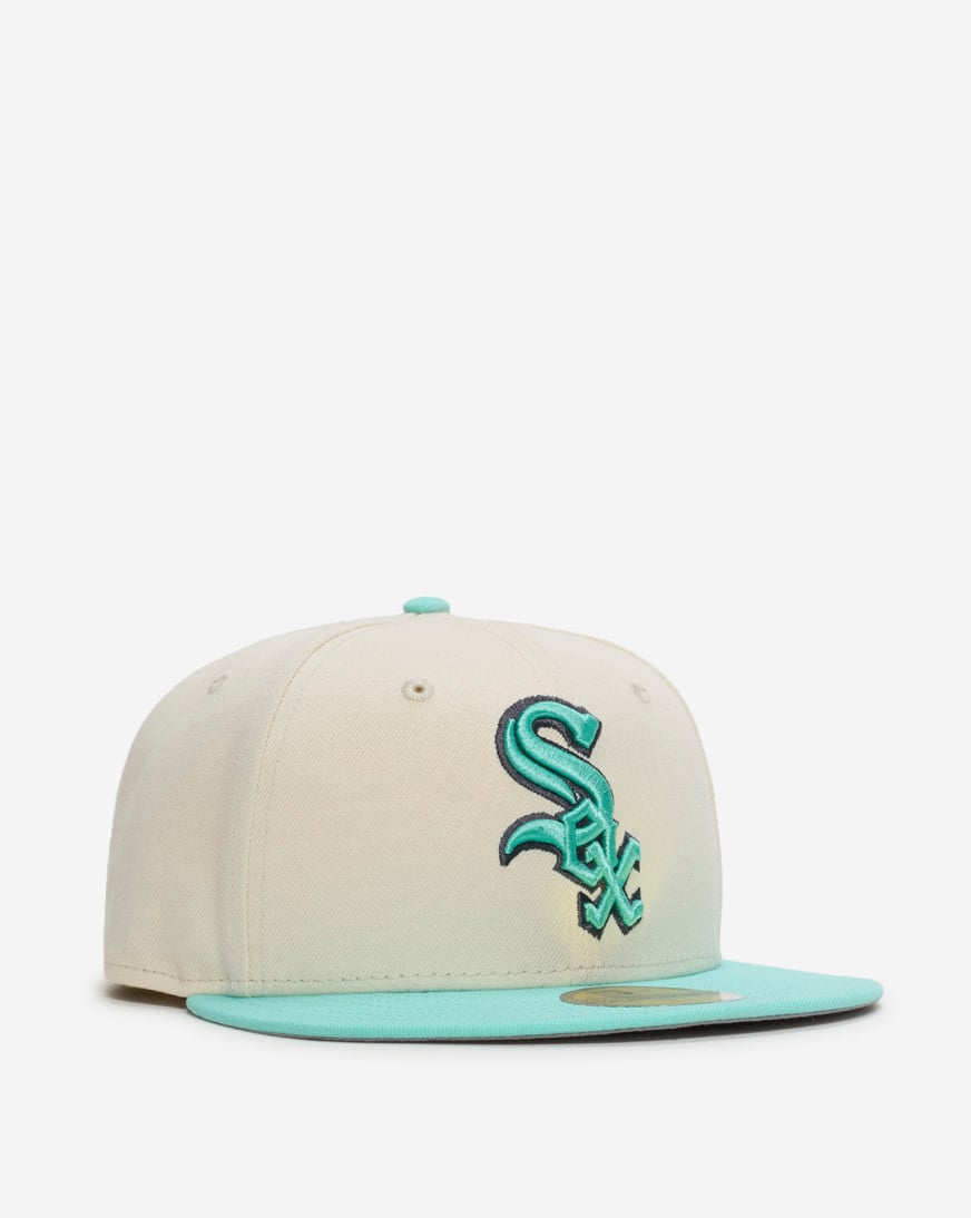 Shop New Era 59Fifty Chicago White Sox Fitted Hat 60804682 cream