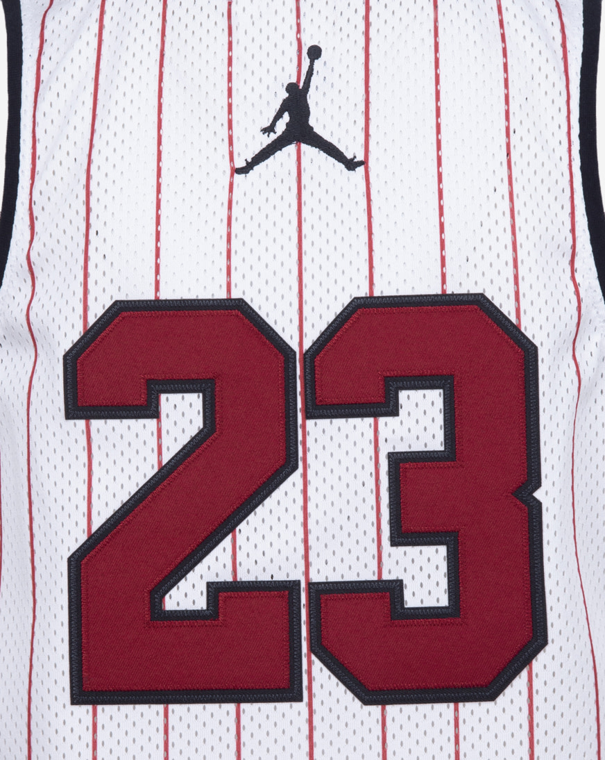 Shop Jordan Grade School 23 Jersey 95C655-001 white | SNIPES USA
