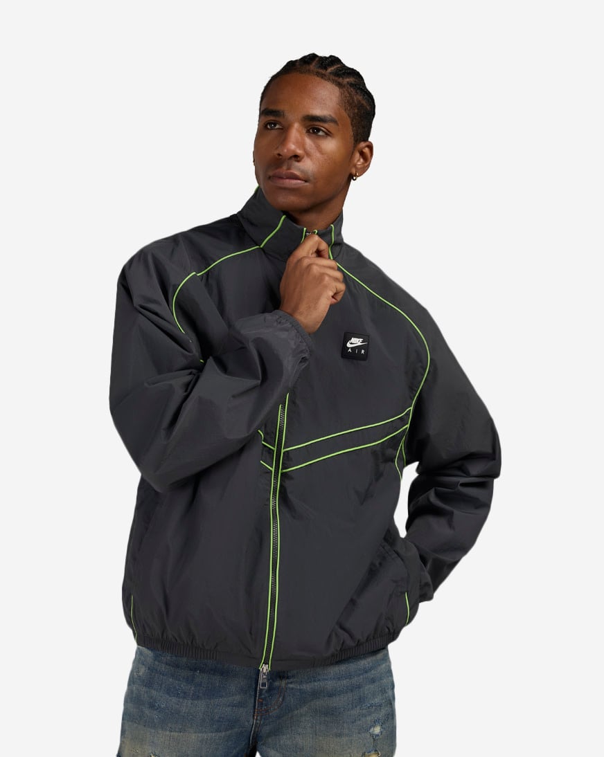 Shop Nike Air Windrunner Track Jacket IF1288-060 black | SNIPES USA