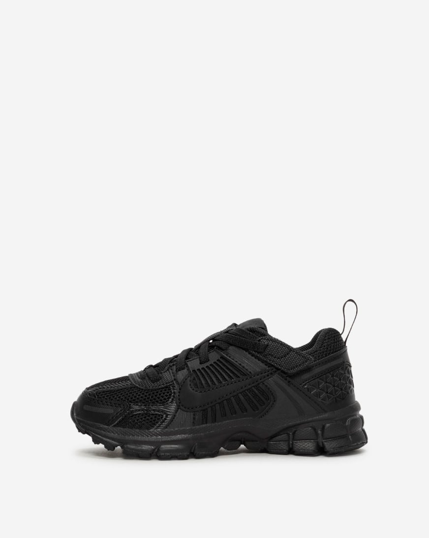 Shop Nike Little Kids' Zoom Vomero 5 HF6999-007 black | SNIPES USA
