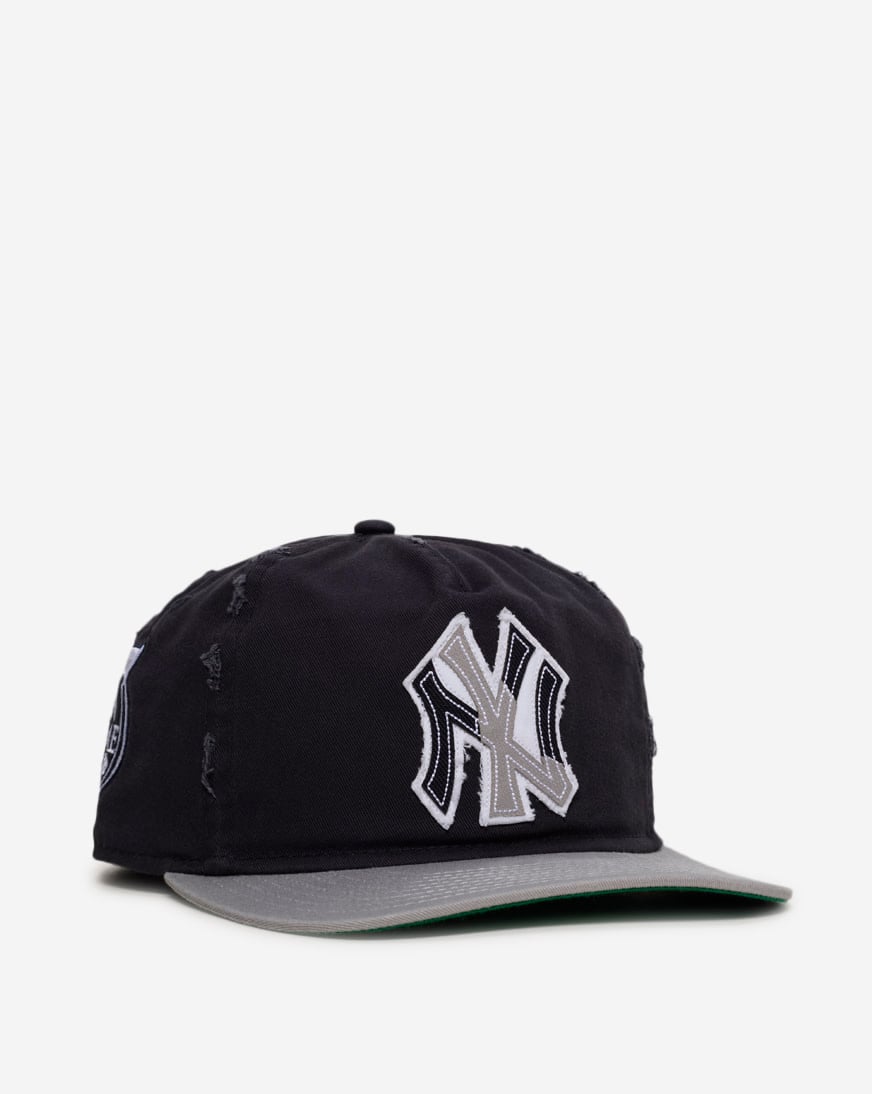 Shop New Era 19Twenty New York Yankees Frayed Snapback Hat