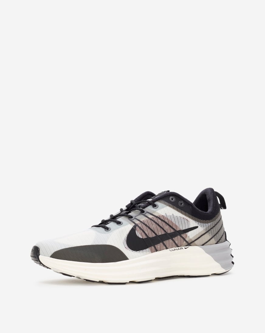 Shop Nike Lunar Roam DV2440-102 black | SNIPES USA