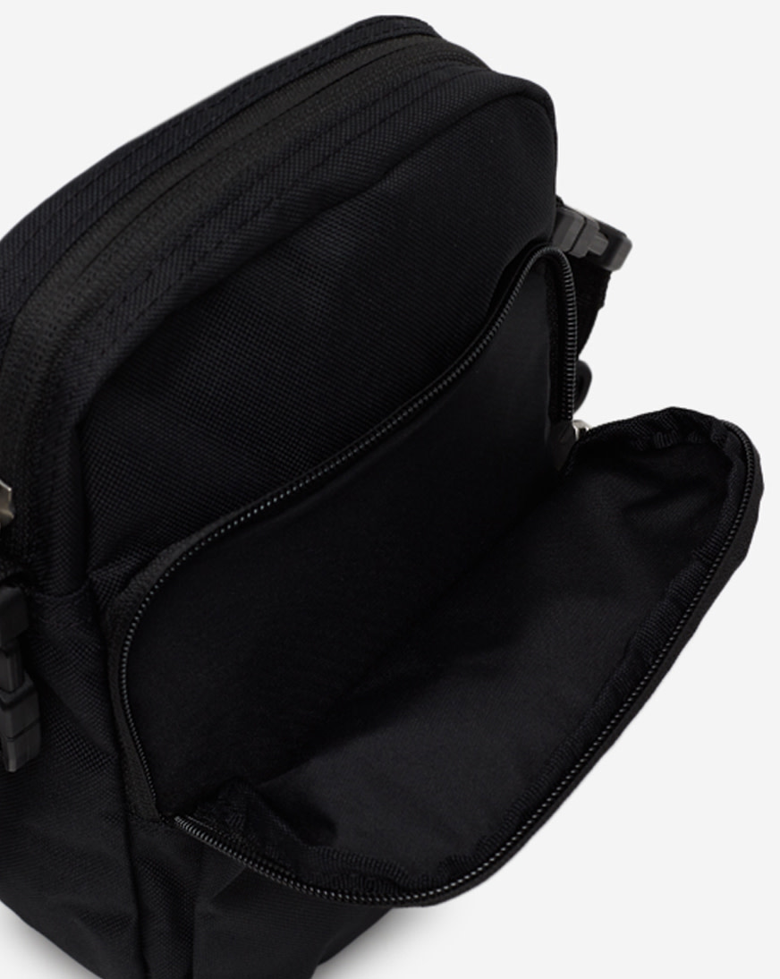 ◇Nike◇ Heritage Crossbody Bag 4L Black White DB0456010 Nike Heritage Crossbody Bag (4L). Nike.com