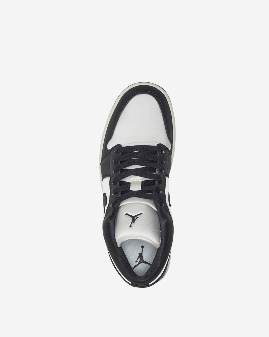 Air Jordan 1 Low SE 