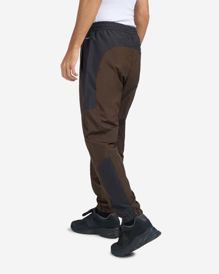 Shop The North Face Tarcora Wind Pants NF0A8M94RM1 brown | SNIPES USA