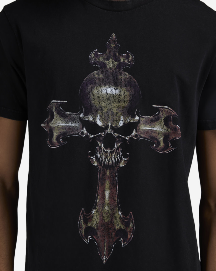 Shop Graphic Tees Cross Skull Tee MTUS541A-US-03054 black | SNIPES USA
