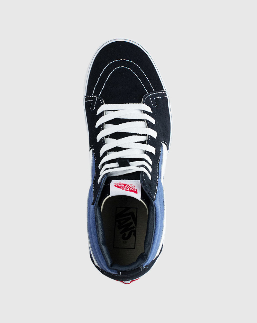 国内配送 VANS FINN NAVY /WHITE Premium Sk8-Mid Shoe in Off White | Vans