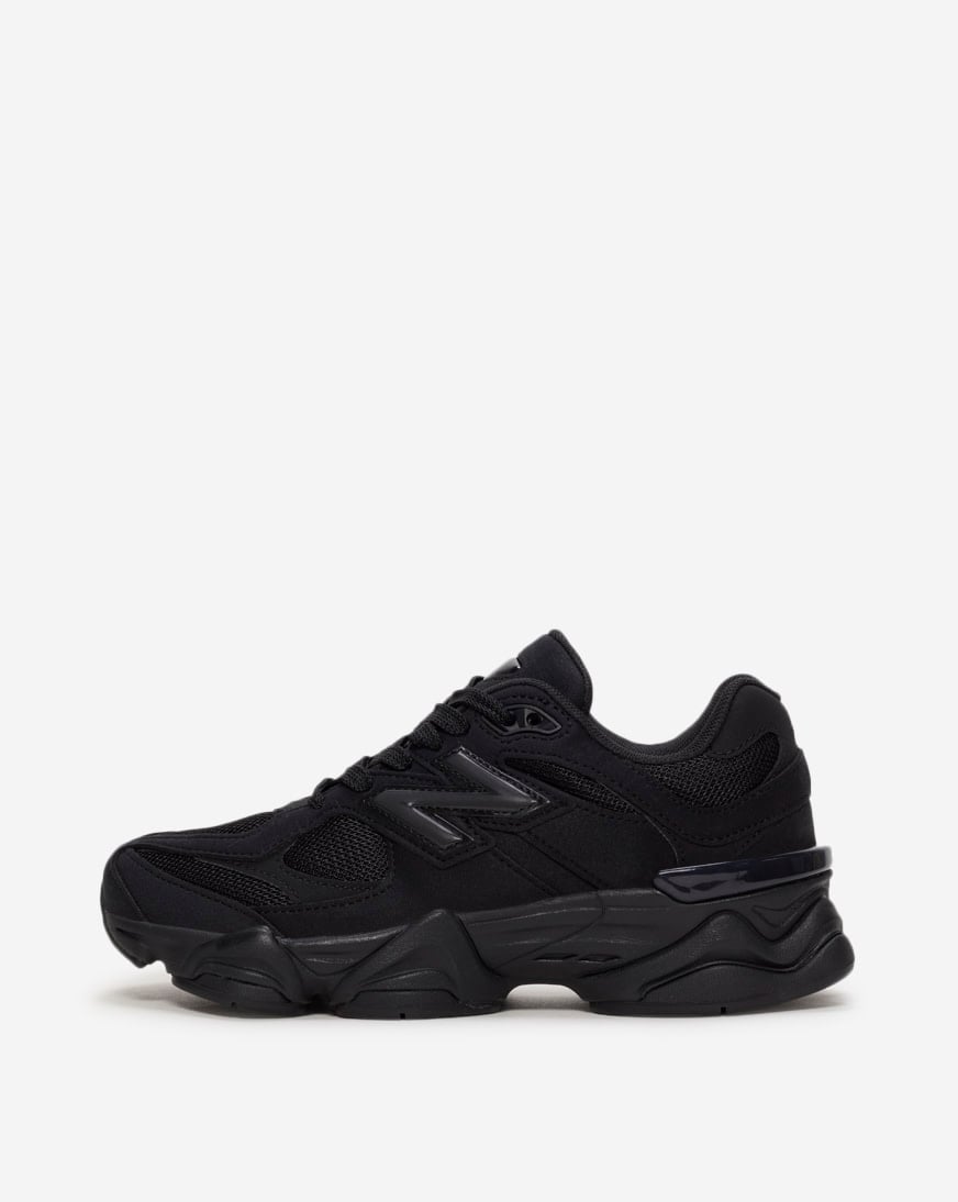 Shop New Balance Grade School 9060 GC9060BB black | SNIPES USA