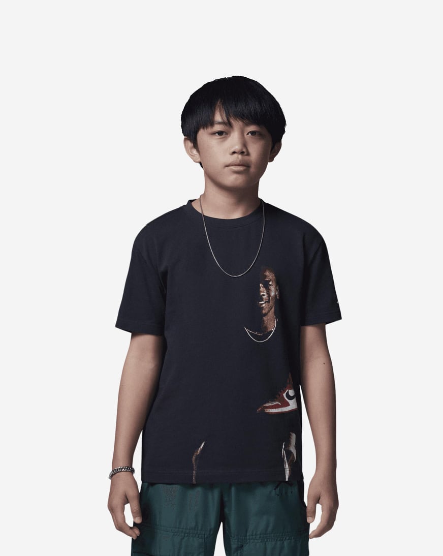 Shop Jordan Big Kids' J Day T-Shirt 95D674-G0T black