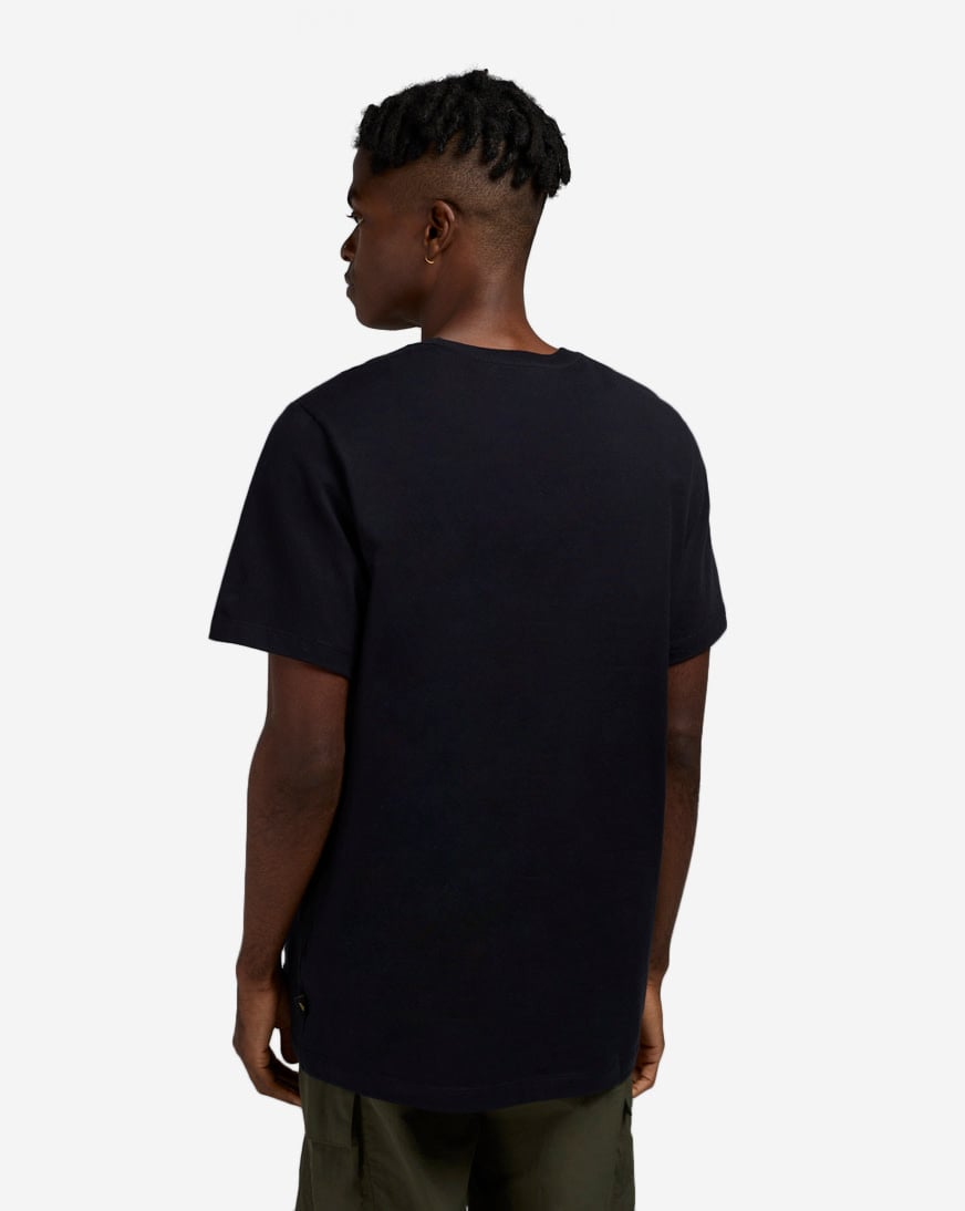 nike_hq2434-010_02.jpg