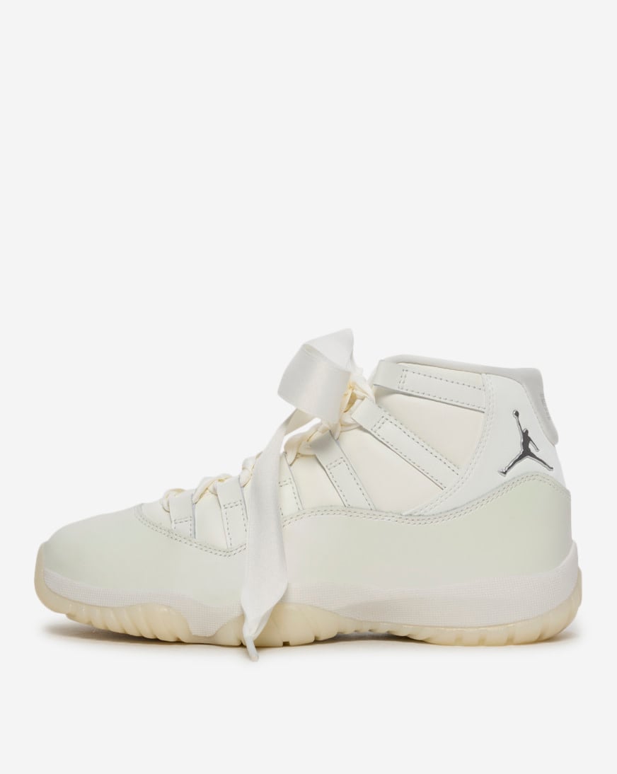 Shop Jordan Air Jordan 11 Retro AR0715-110 white | SNIPES USA