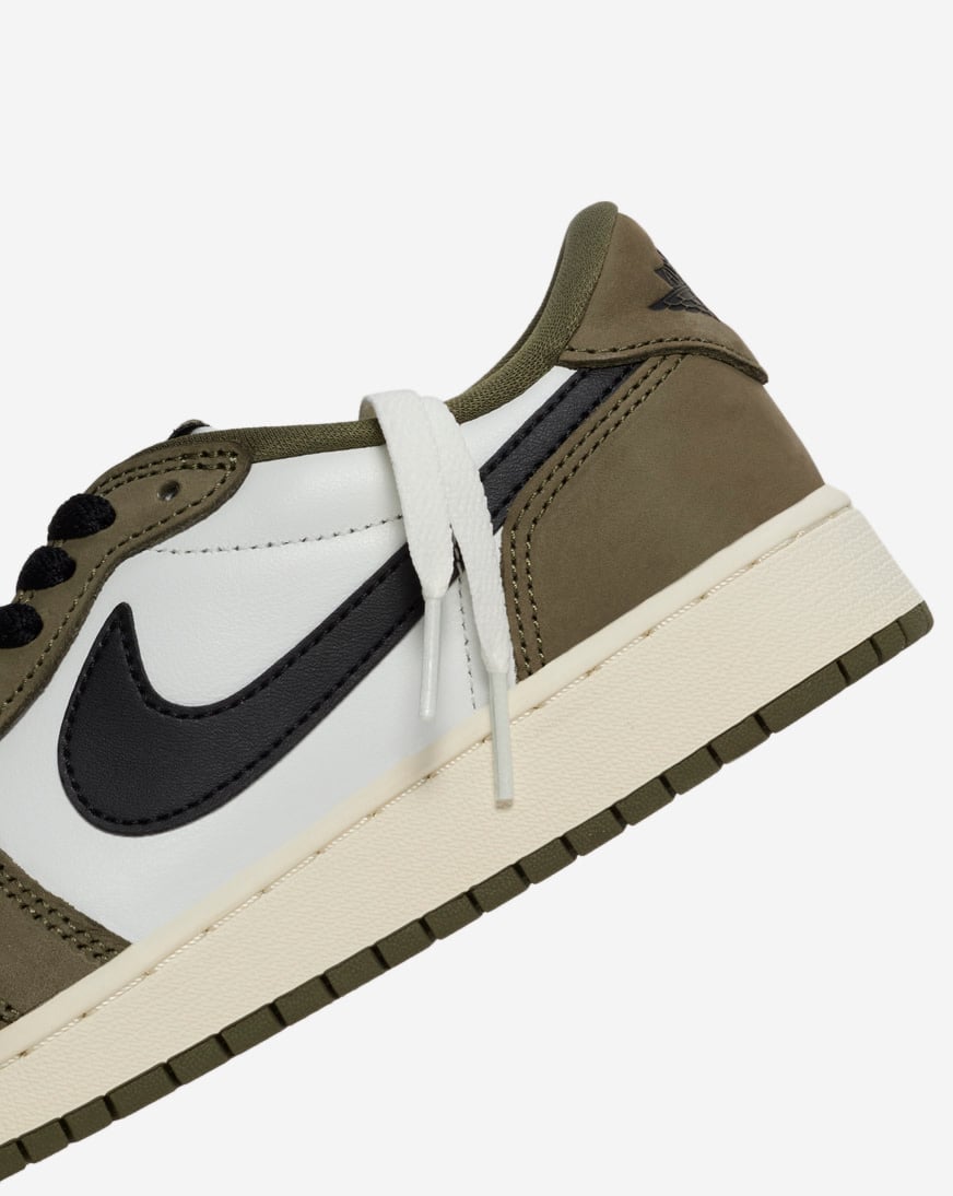 Shop Jordan Big Kids' Air Jordan 1 Retro Low HQ6999-200 green