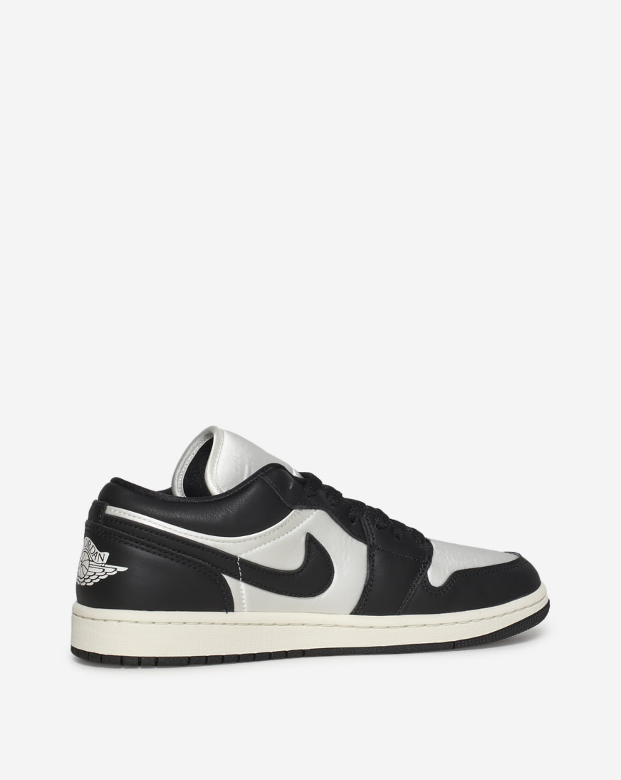 Air Jordan 1 Low SE 