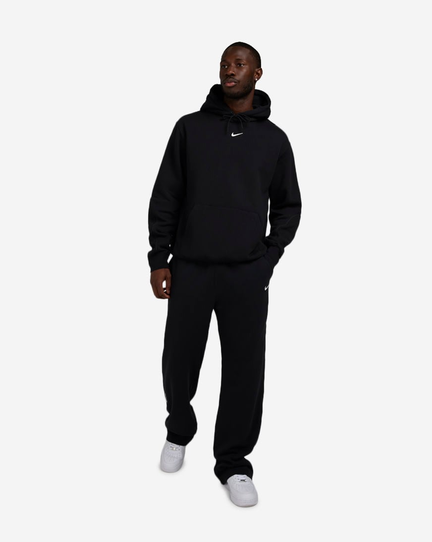 Shop Nike NOCTA Fleece Pants FZ4675-010 black | SNIPES USA