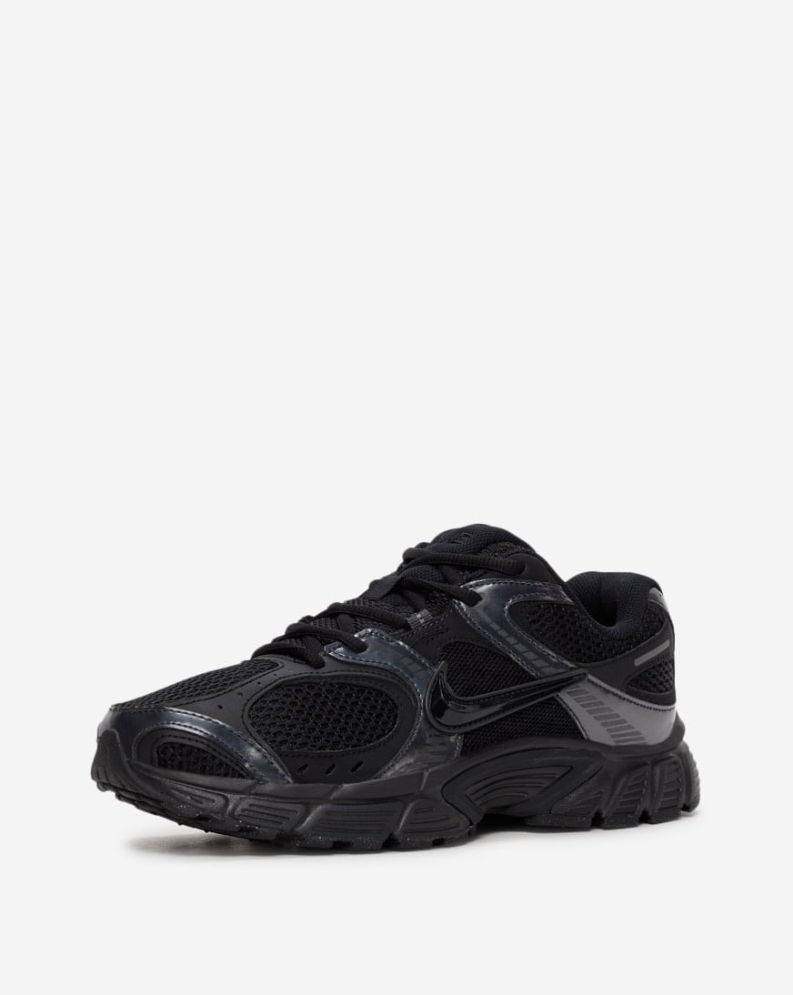 Shop Nike V5 RNR HJ5228-001 black | SNIPES USA
