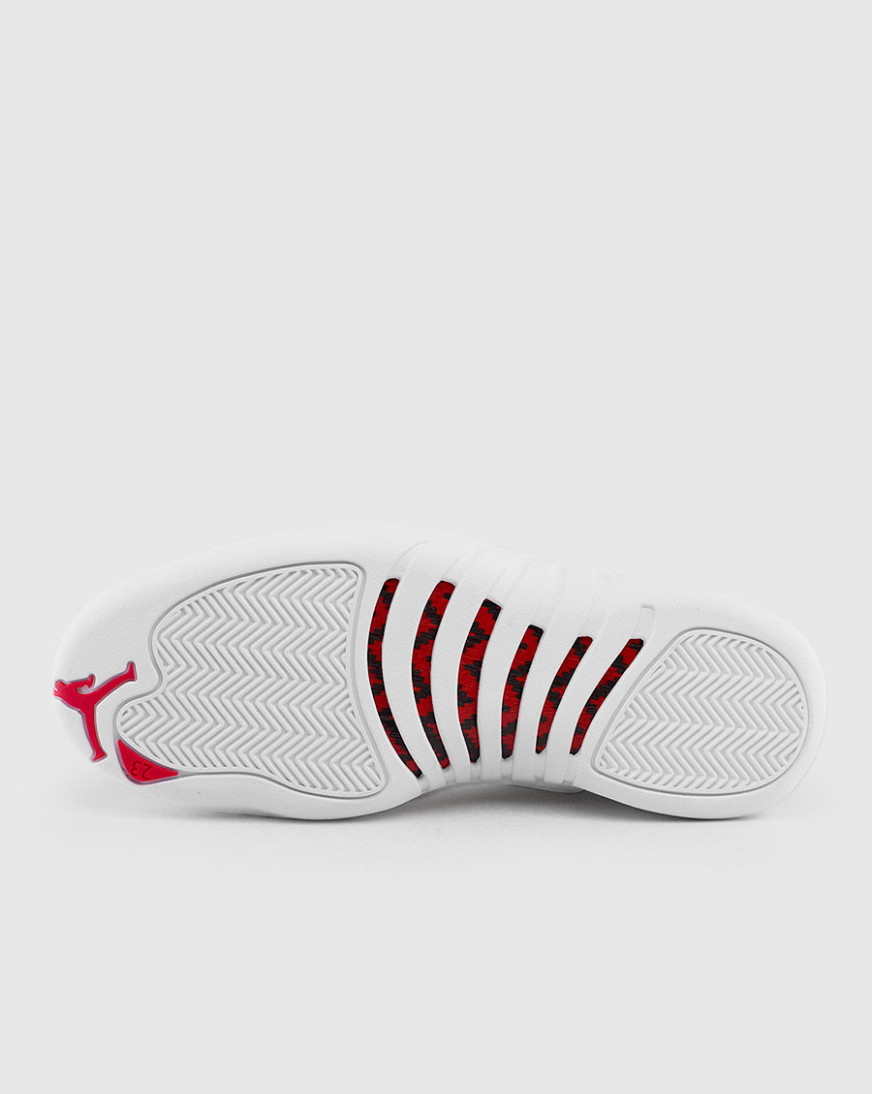 jordan retro 12 fiba grade school