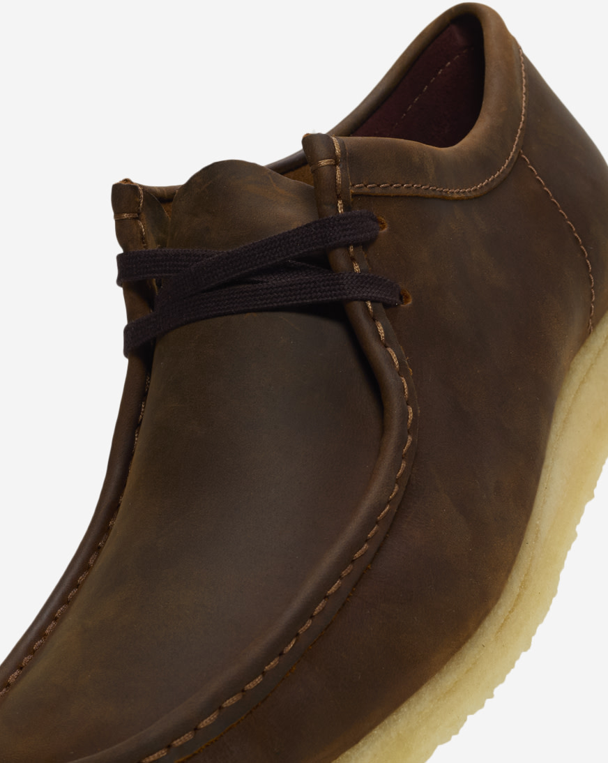 Shop Clarks Wallabee 26156605 brown | SNIPES USA