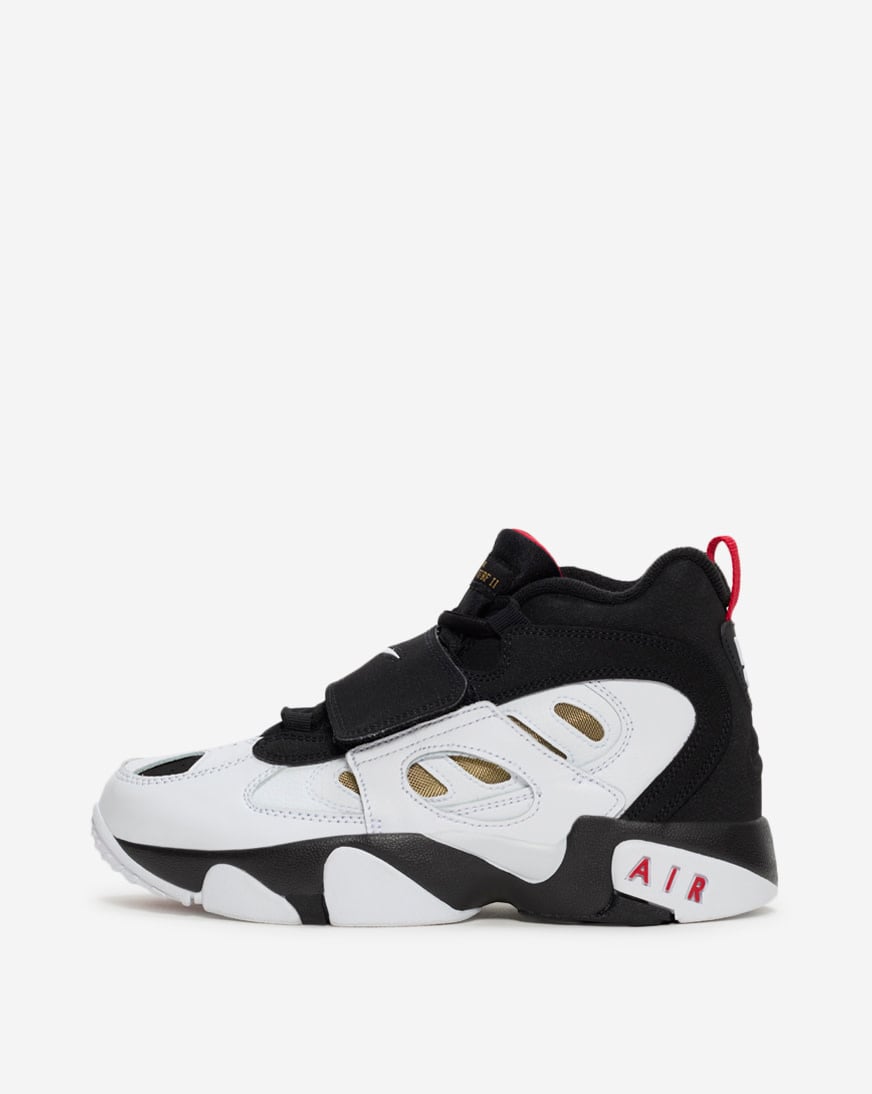 Shop Nike Big Kids' Air Diamond Turf II IR4727-001 white | SNIPES USA