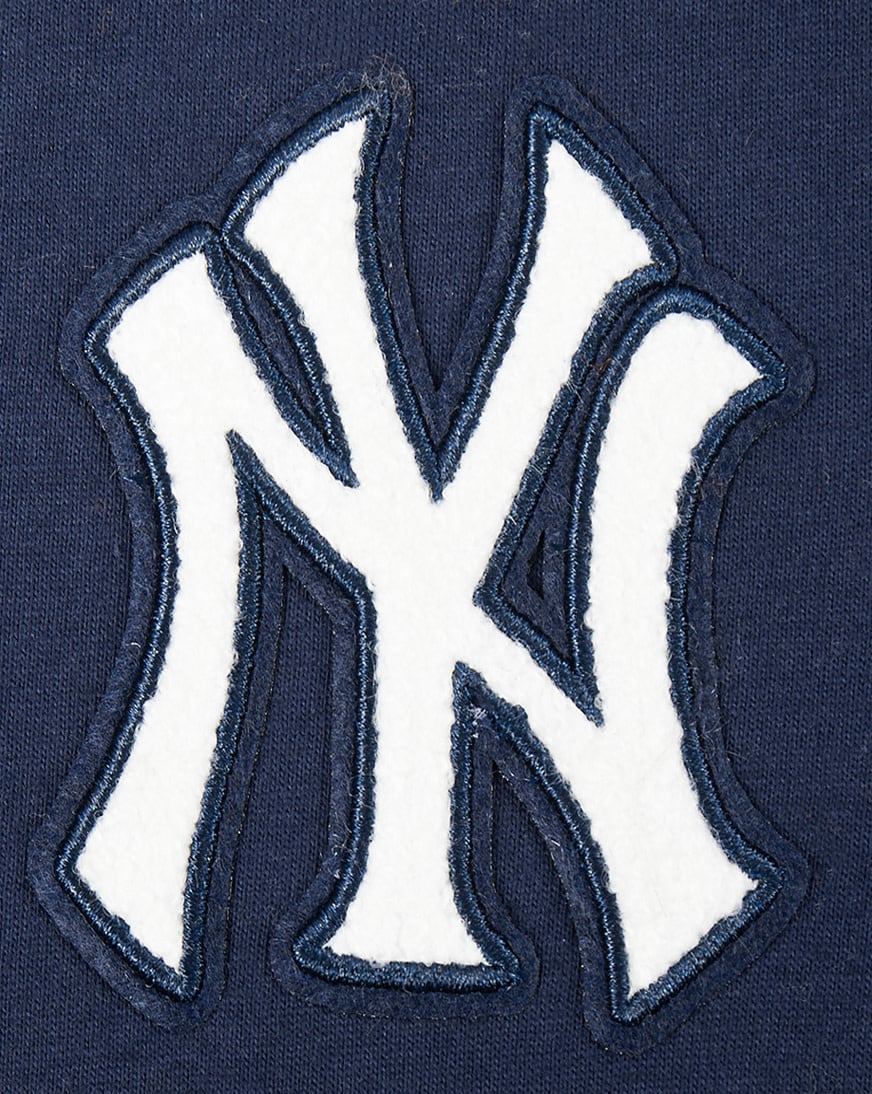 Shop PRO STANDARD Big Girls' New York Yankees Classic Boxy