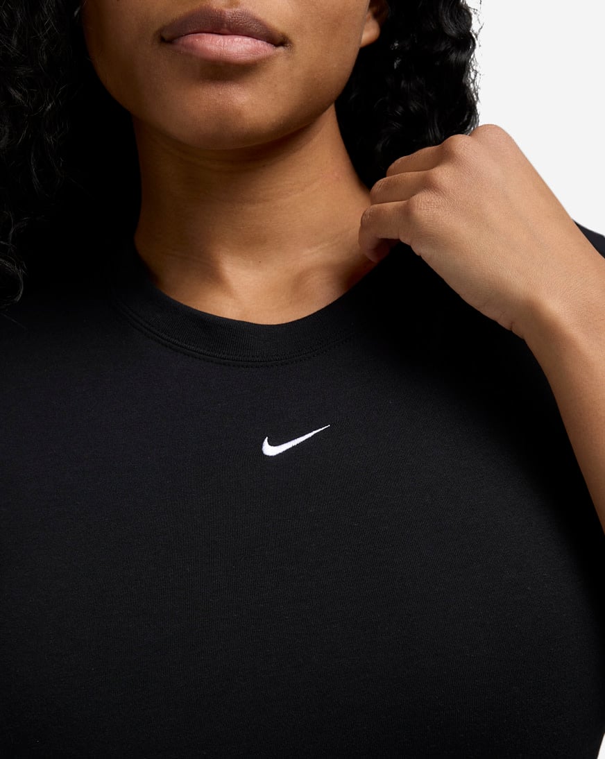 Shop Nike NSW Chill Knit T-Shirt FV5508-010 black | SNIPES USA