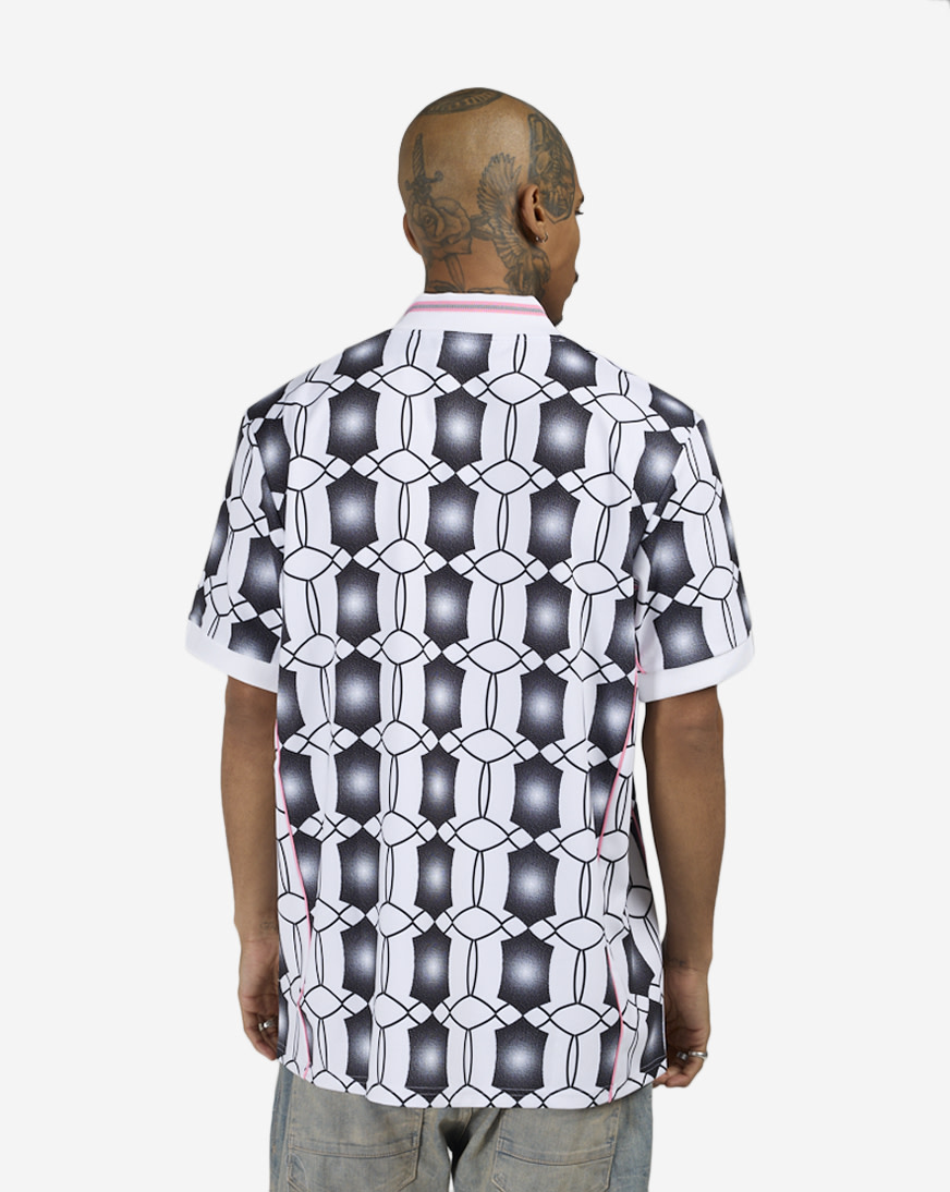 Shop adidas Juventus Turin LFSTLR Jersey JM9447 white | SNIPES USA