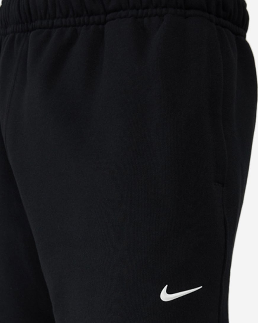 Shop Nike NOCTA Cardinal Fleece Shorts FQ0408-010 black | SNIPES USA
