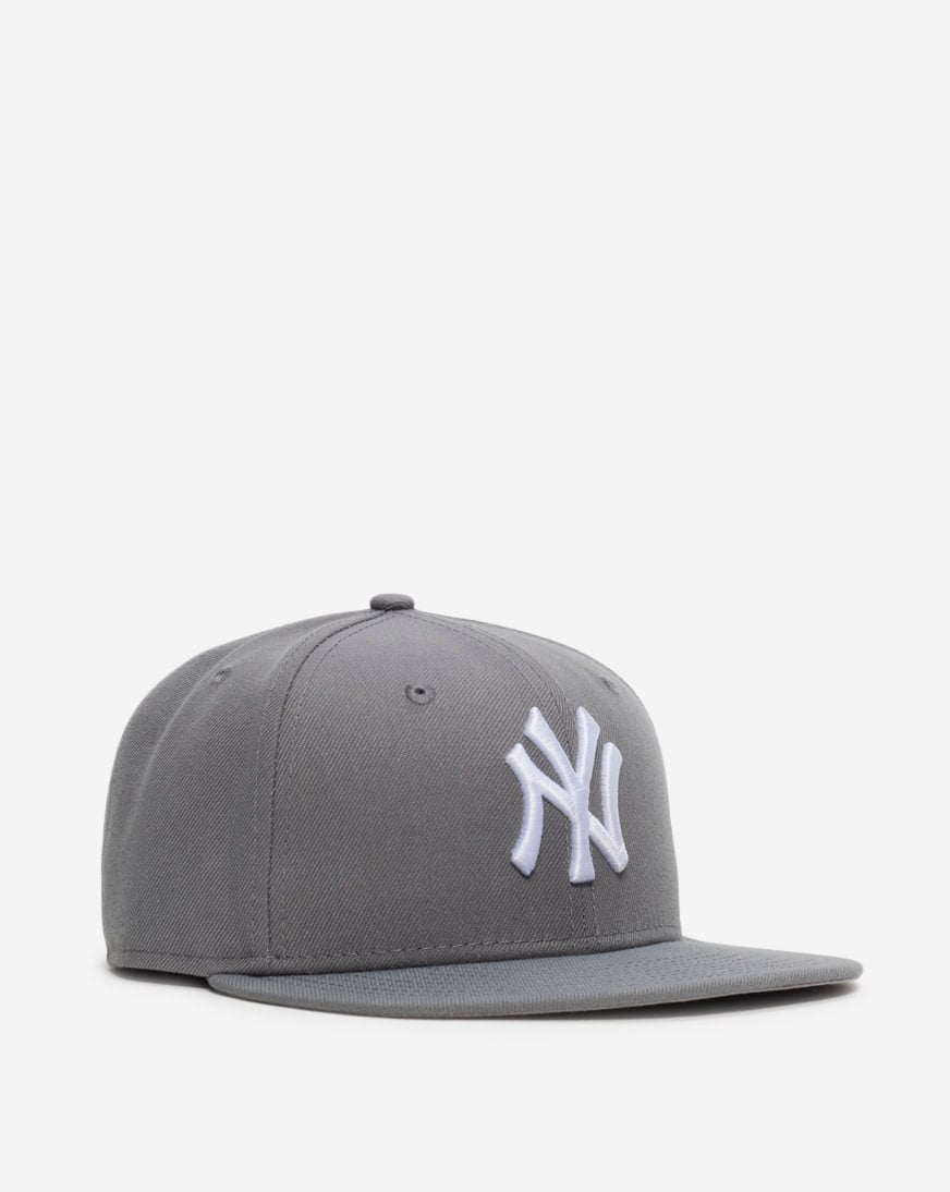 Shop New Era 59Fifty New York Yankees Core Fitted Hat 60956010