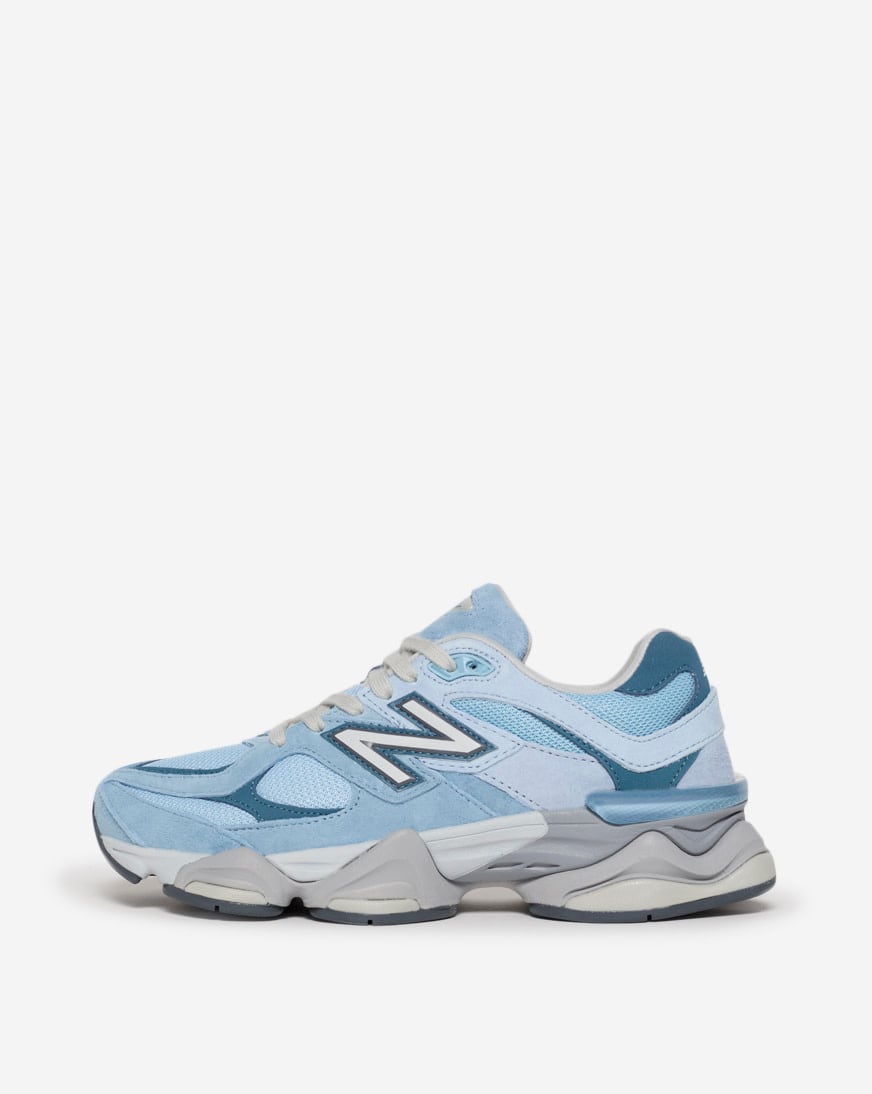 Shop New Balance Grade School 9060 U9060EEDJ blue | SNIPES USA